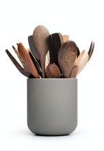 Load image into Gallery viewer, VVD pottery 15cm warm grey ceramic 17cm high/ lid 3cm walnut